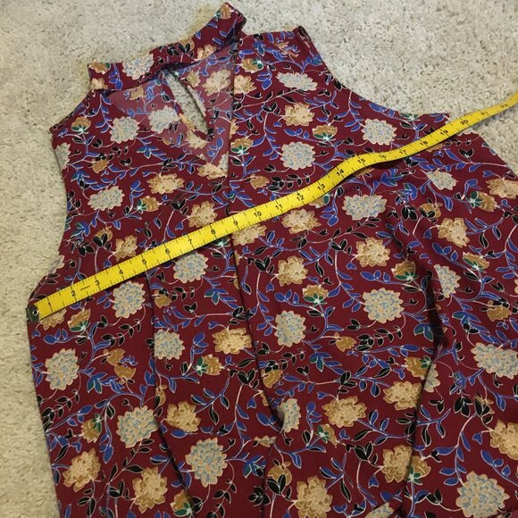 Valleygirl Burgundy Floral Sleeveless Keyhole Halter Neck Blouse - Picture 13 of 16